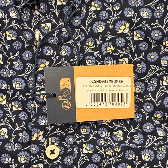 Charles Tyrwhitt Men's Blue Floral Short Sleeve Button Down Shirt - Picture 5 of 5